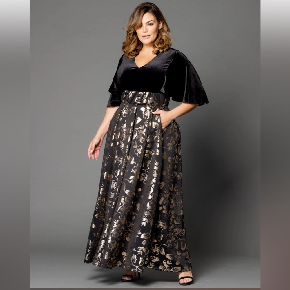 NWT Kiyonna Radiant Opulence Gown - Size 2x in Gilded Noir (black/gold)